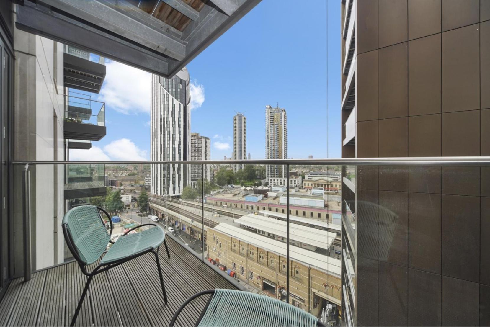 Wonderful Luxury 2br Oasis In Enctre *